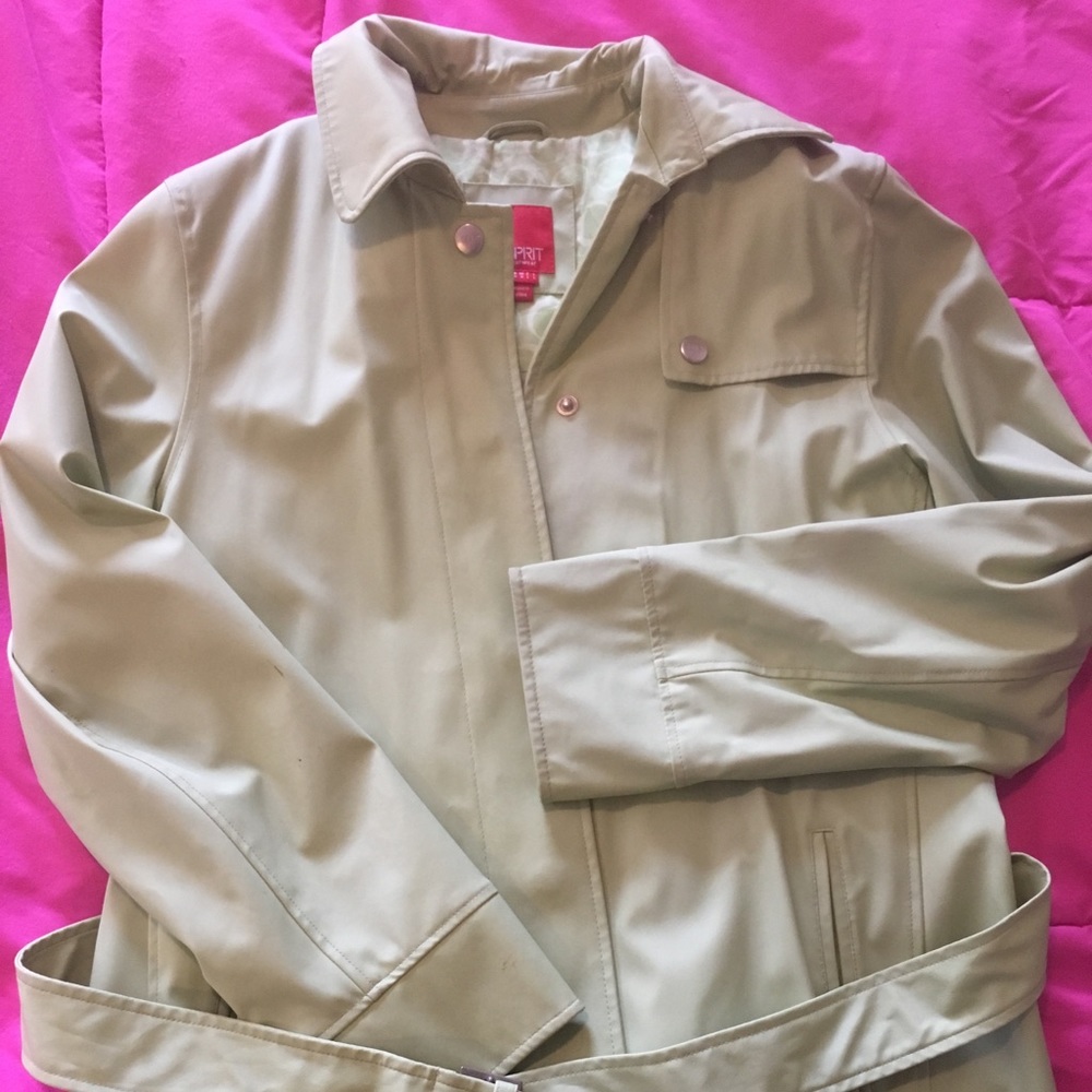 Trench coat